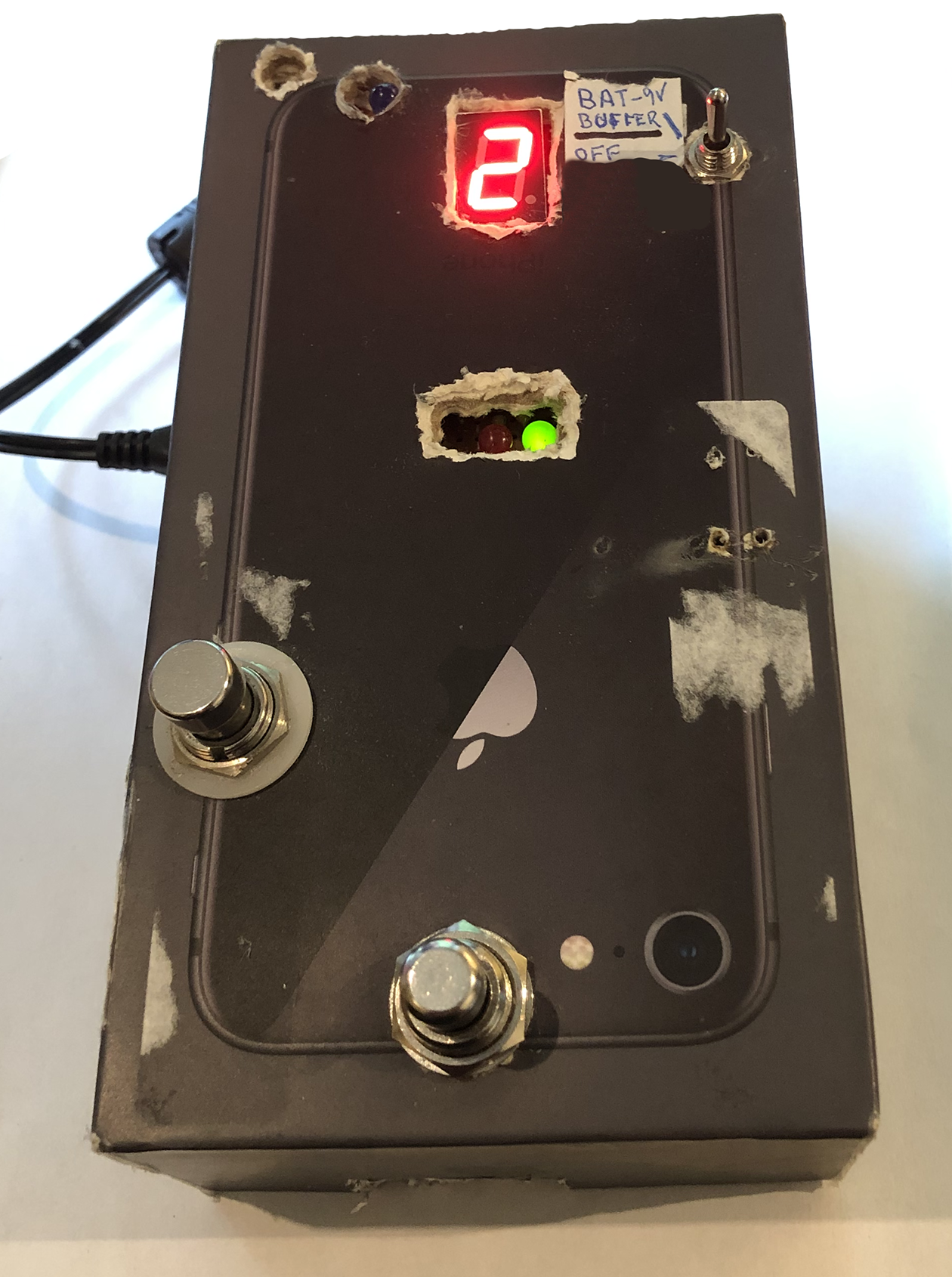Looper case iphone box